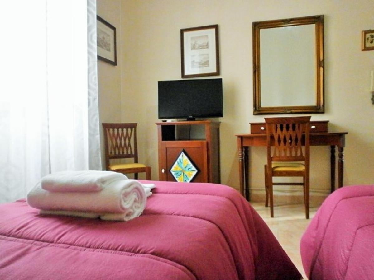 I Cappuccini Rooms 卡塔尼亚 外观 照片